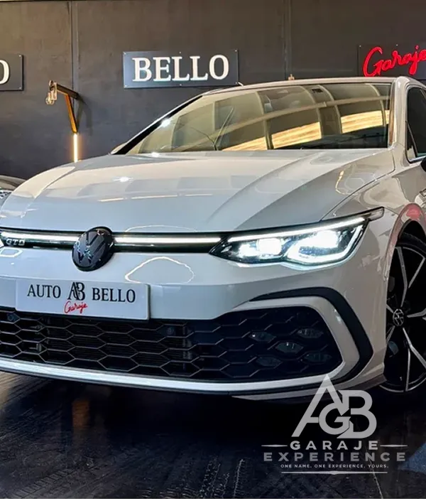 Volkswagen Golf 2021