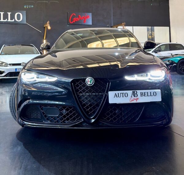 Alfa Romeo Giulia 2.9T V6 382kW (520CV) Quadrifoglio AT