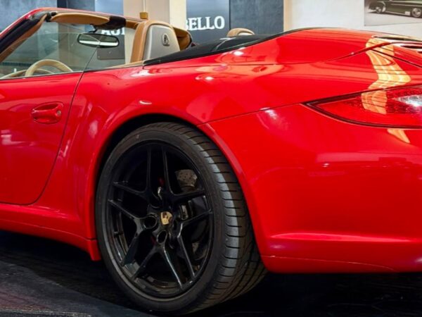 Porsche 911 Carrera 4S Cabrio