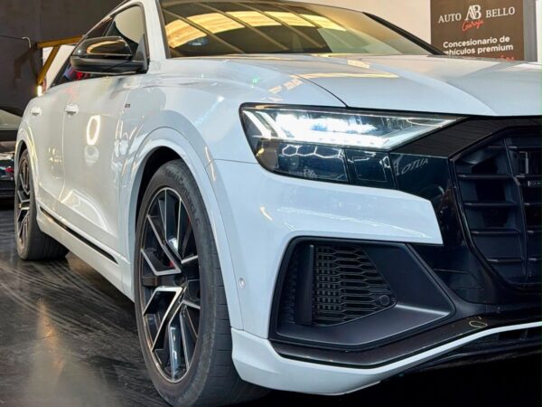 Audi Q8 55 TFSIe 280kW 380CV quattro tiptronic