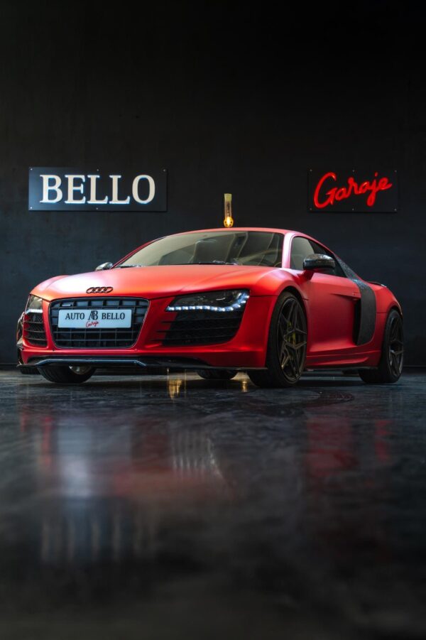Audi R8 4.2 FSI V8 quattro