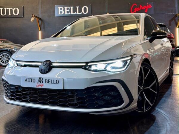 Volkswagen Golf RLine 2.0 TDI 110kW 150CV DSG