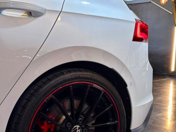 Volkswagen Golf GTI Clubsport 2.0 TSI 221kW 300CV DSG