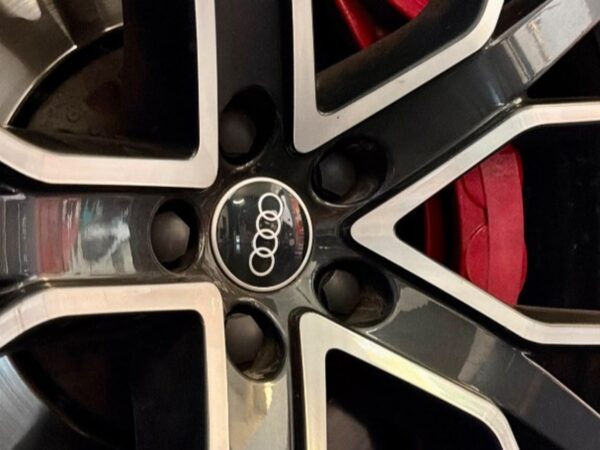 Audi Q8 55 TFSIe 280kW 380CV quattro tiptronic