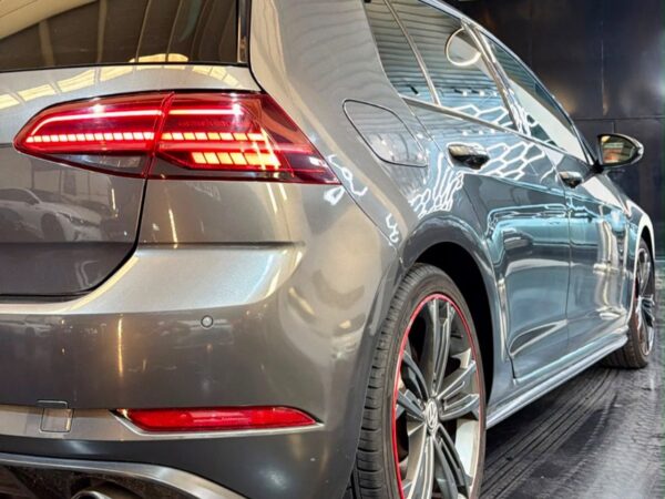 Volkswagen Golf GTI Performance 2.0 TSI 180kW245CV DSG